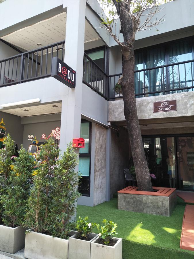 Badu Sukhumvit Dormitory Μπανγκόκ Εξωτερικό φωτογραφία