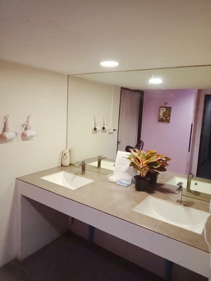 Badu Sukhumvit Dormitory Μπανγκόκ Εξωτερικό φωτογραφία